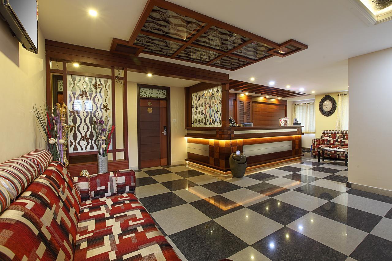 Hotel Venkadaramana Tower - Friendliness & Cleanliness Room Кумбаконам Екстериор снимка